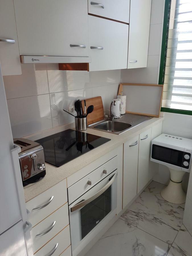 Apartment Casa Palmera Only 150 Meters To The Beach, Heated Pool, Wifi, Sat-Tv, Balcony With Poolview Arona  Eksteriør bilde
